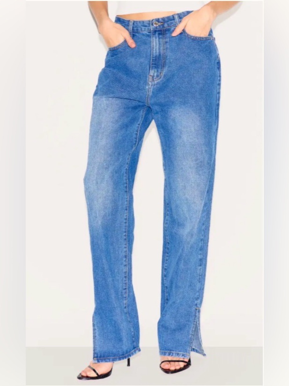 PrettyLittleThing Men's Mid Blue Straight Leg Jeans